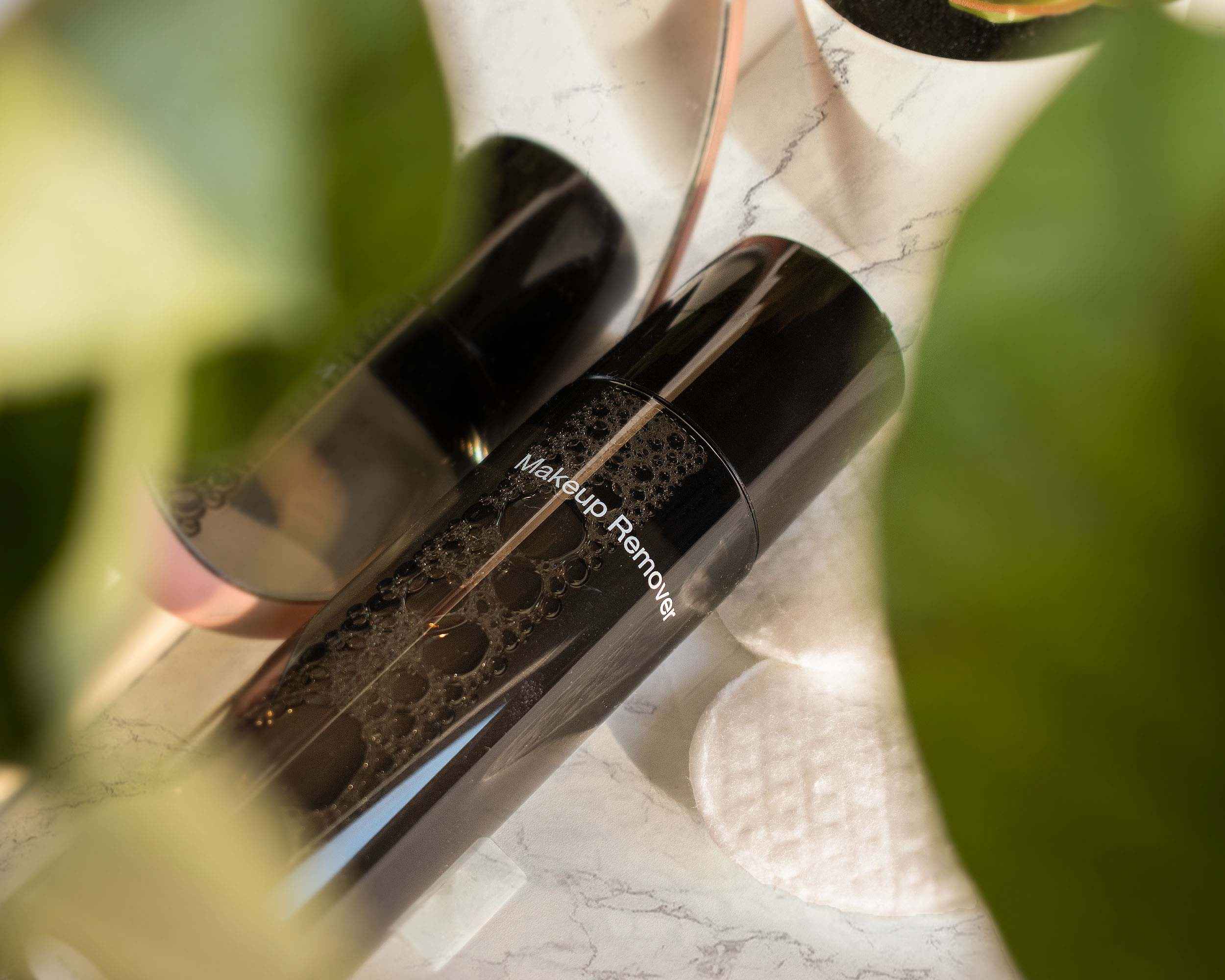 TheUniquora Lippen und Augen-Make-up-Entferner